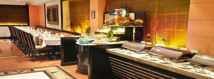 887/Fariyas Hotel - Mumbai 06.jpg